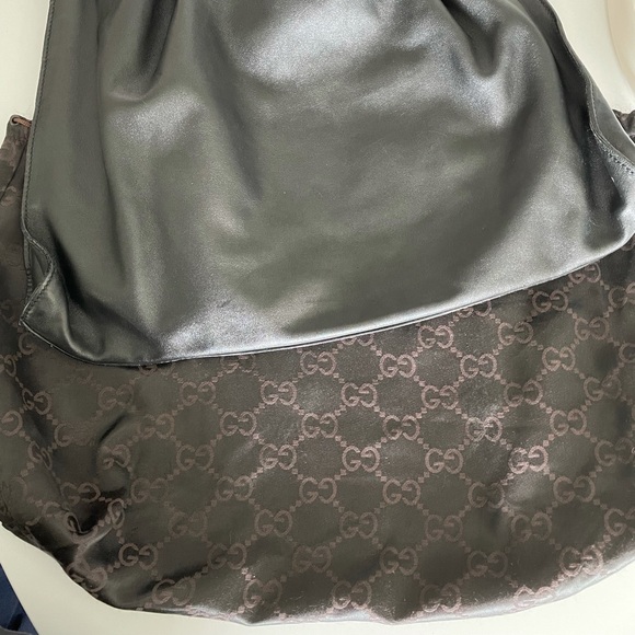 Gucci vintage black leather shoulder bag - Picture 9 of 10